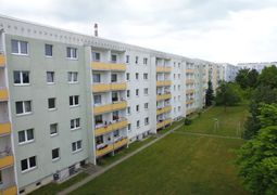Freundliche 3-Raum-Wohnung mit Balkon zu vermieten!