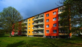 Freundliche 3-Raum-Wohnung mit Balkon zu vermieten!