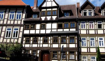 2-Raum-Wohnung mitten im Stadtzentrum zu vermieten!